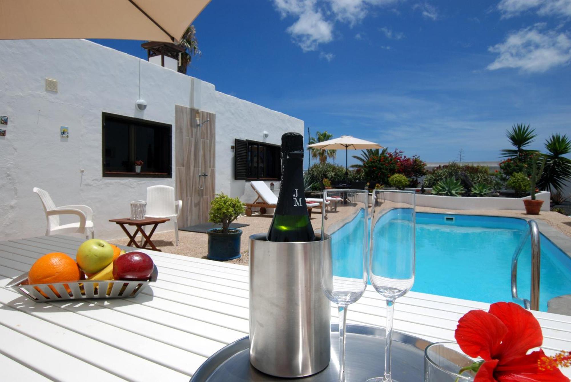 Casa Azmira Del Mar Villa Guatiza Екстериор снимка